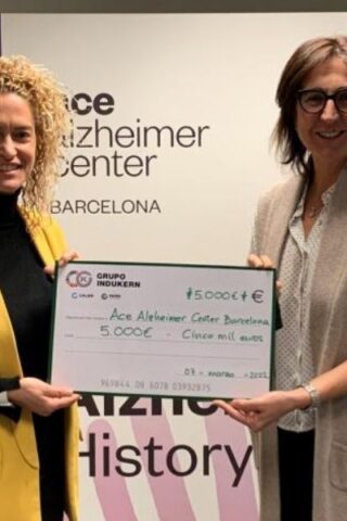5000 euros para la investigación, resultado de la campaña «Un abrazo para el Alzheimer»