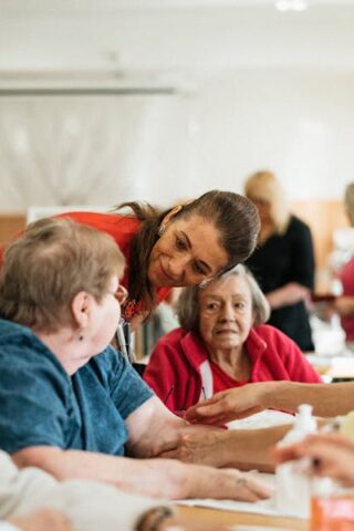 Cómo no hay que hablar a una persona con Alzheimer